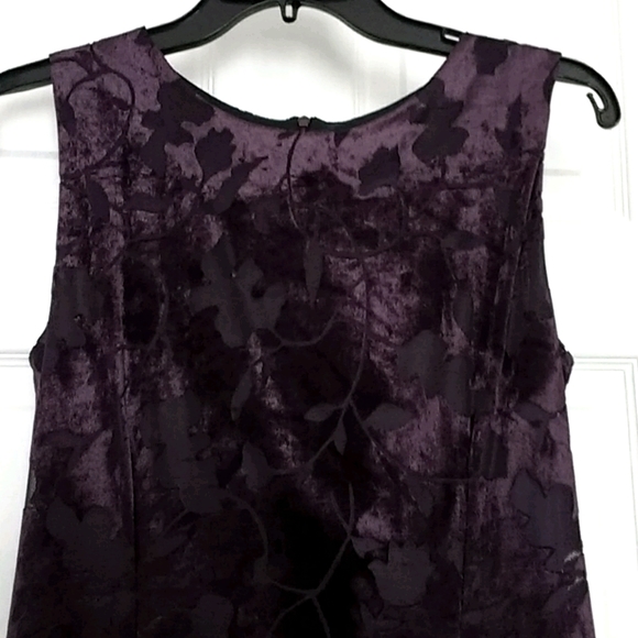 Pariscope Dresses & Skirts - Sleeveless Pariscope dress